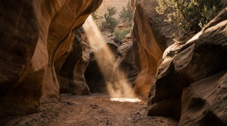 The hidden canyon